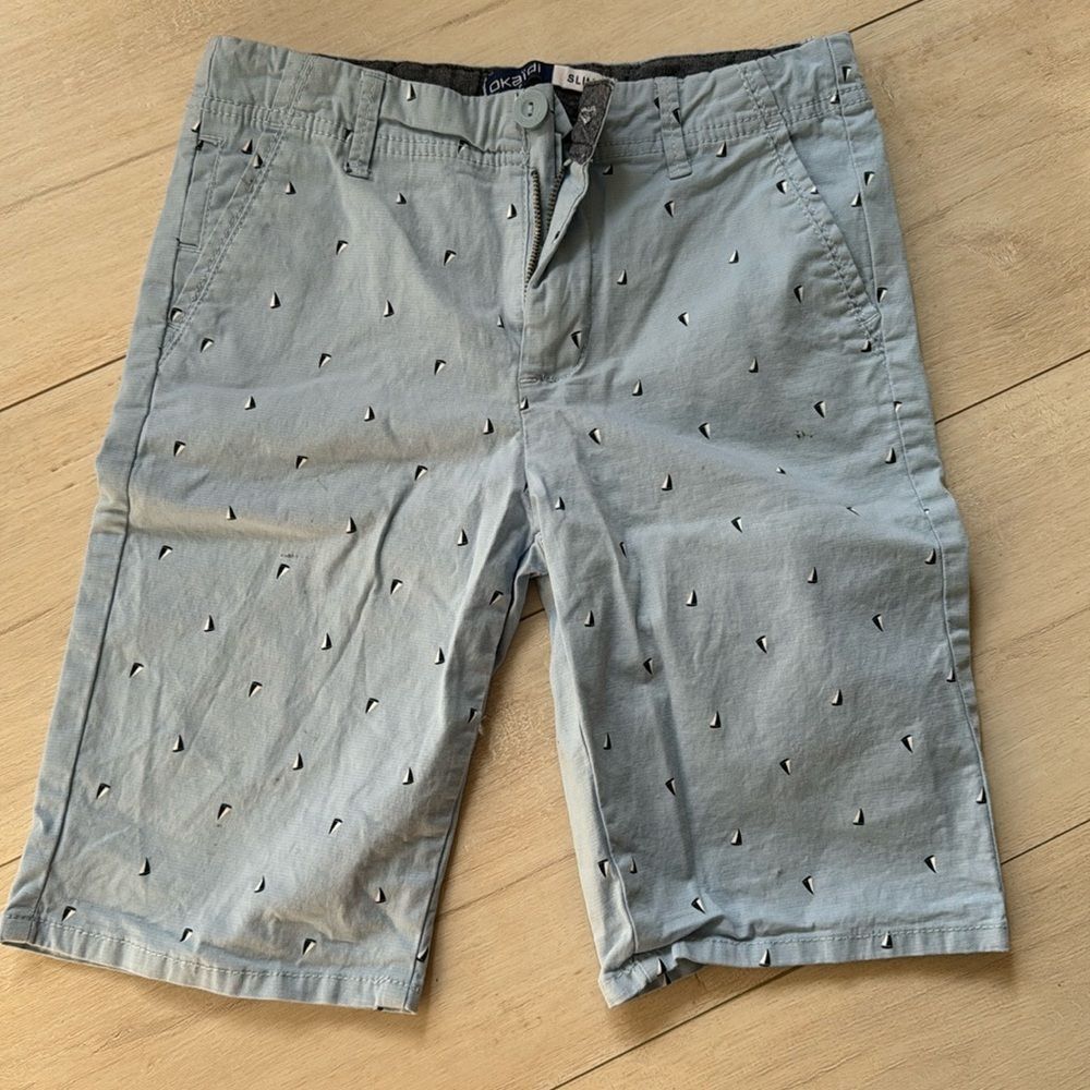 Okaidi slim light blue boys shorts sz 10 140cm with sailboats